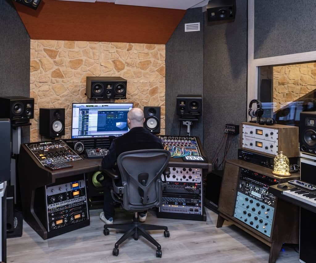 Control Room Recording Studio Mammoth Sound Studio 1