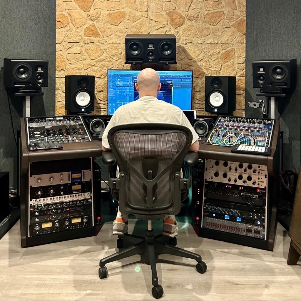 El Papel del Productor Musical en el Proceso de Grabación Estudio de Grabación Profesional en Cáceres