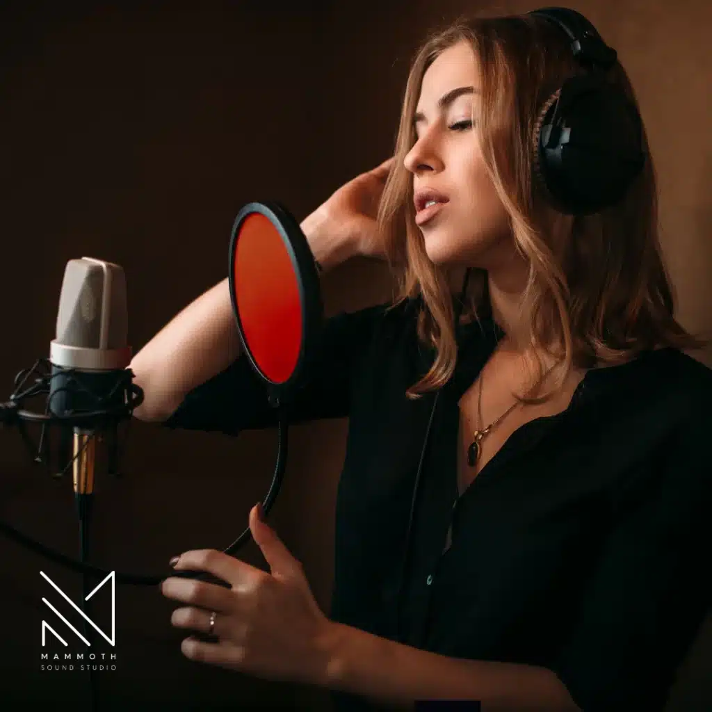 Importancia de Masterizar una Canción antes de Lanzarla Estudio de Grabación Profesional Mammoth Sound Studio